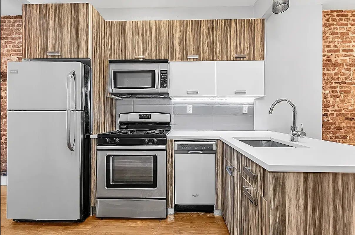 540 Bainbridge Street, photo 4