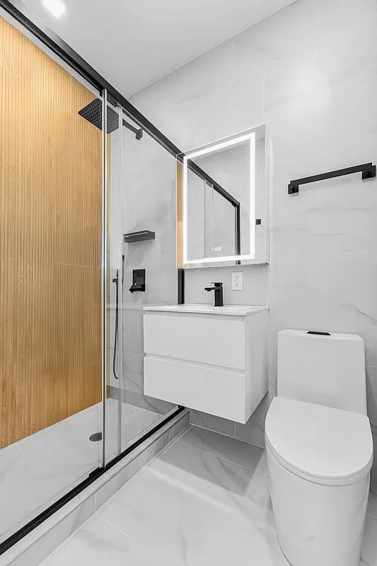 3 bed apartment at 425 West 57th Street, Unit 2H, Hell's Kitchen, photo 9 of 10