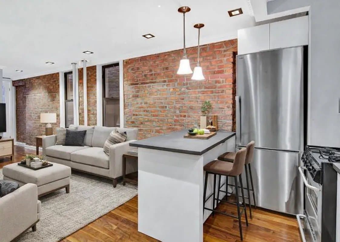 166 Mulberry Street