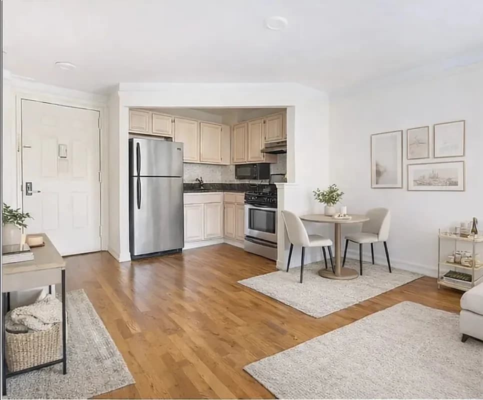 Studio apartment at 394 East 8th Street, Unit 3F, East Village, photo 1 of 4