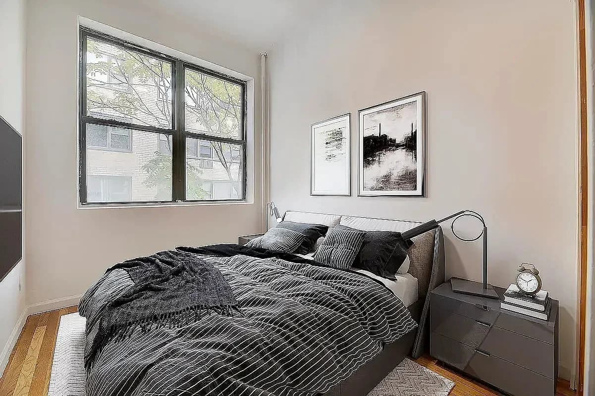 4 bed apartment at 231 East 14th Street, Unit 4R, East Village, photo 3 of 6