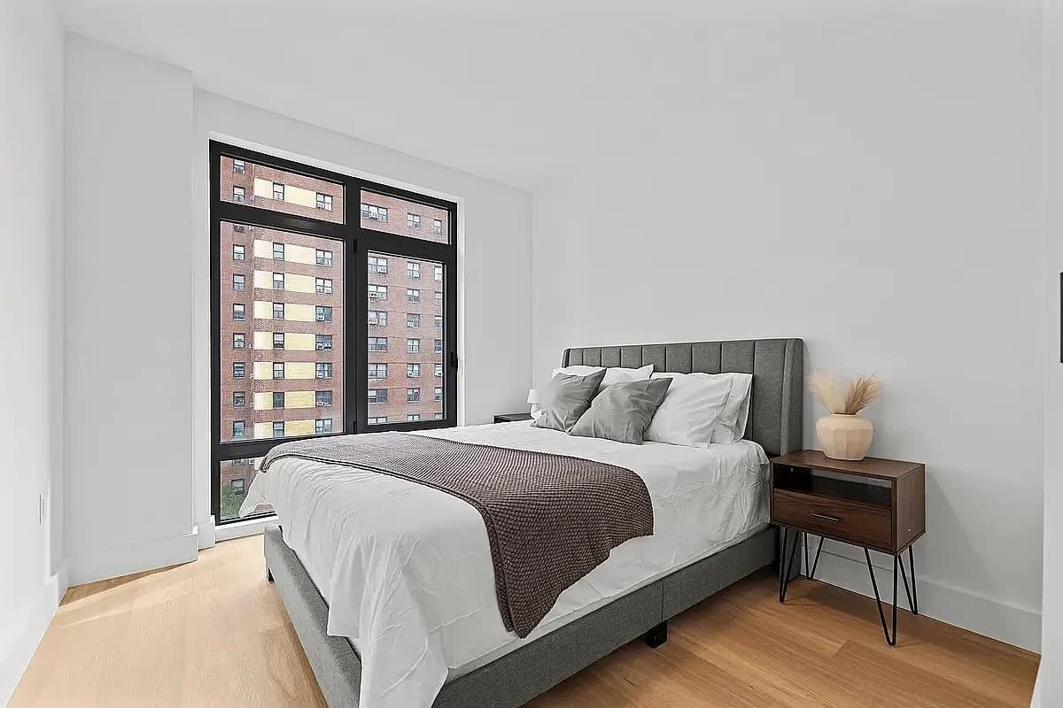 2 bed apartment at 63 Pitt Street, Unit 11B, Lower East Side, photo 2 of 6