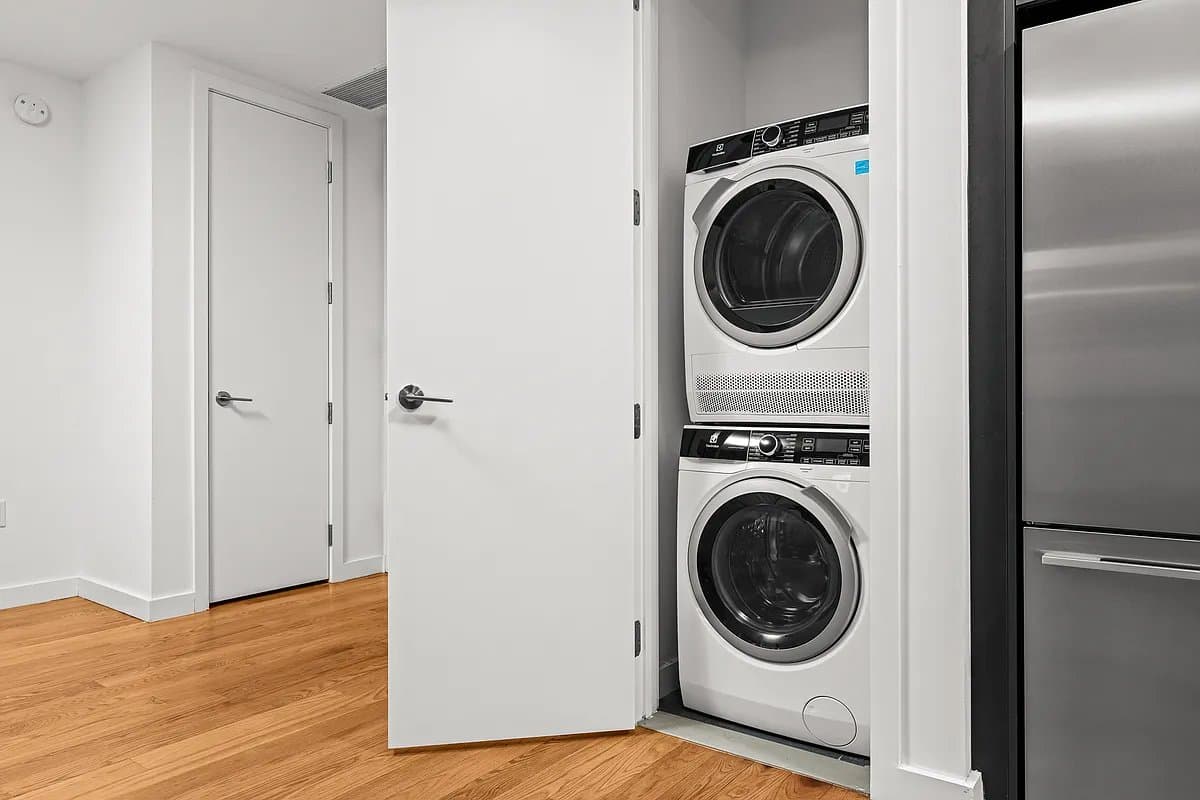 1 bed apartment at 123 Melrose Street, Unit 772, Bushwick, photo 4 of 9