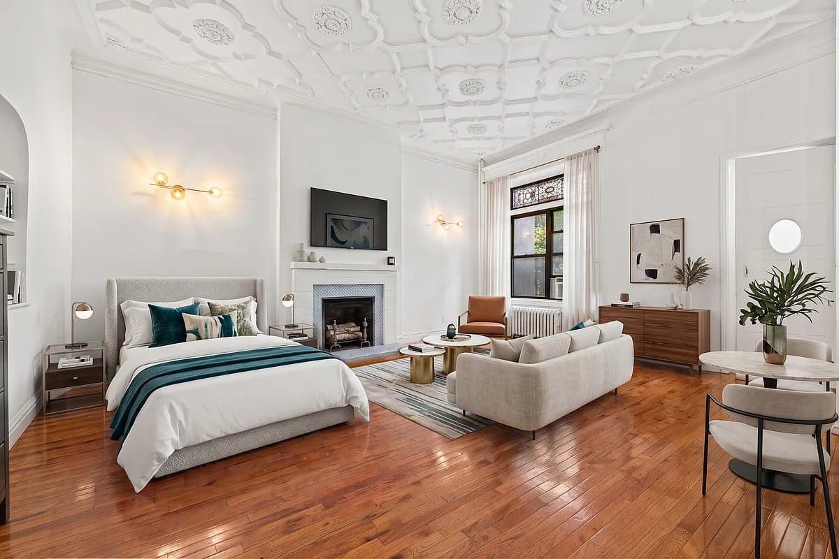 Studio apartment at 51 West 88th Street, Unit 3B, Upper West Side, photo 1 of 6