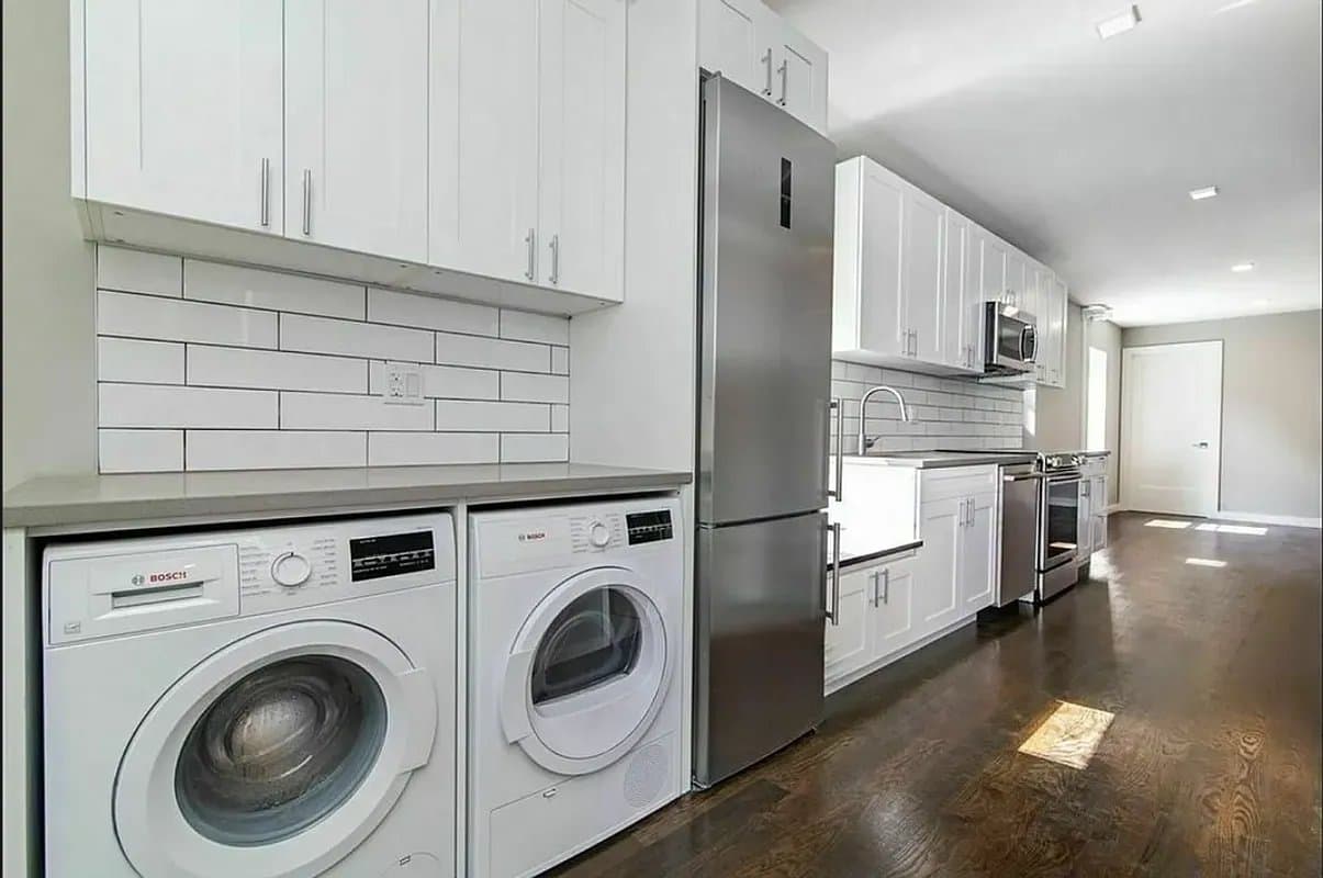 3 bed apartment at 153 East 26th Street, Unit 2A, Kips Bay, photo 5 of 9