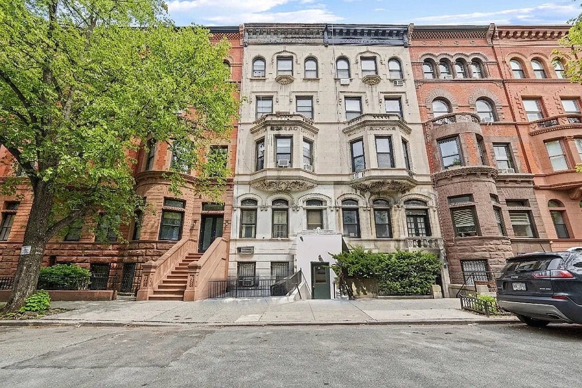 Studio apartment at 51 West 88th Street, Unit 1B, Upper West Side, photo 5 of 8