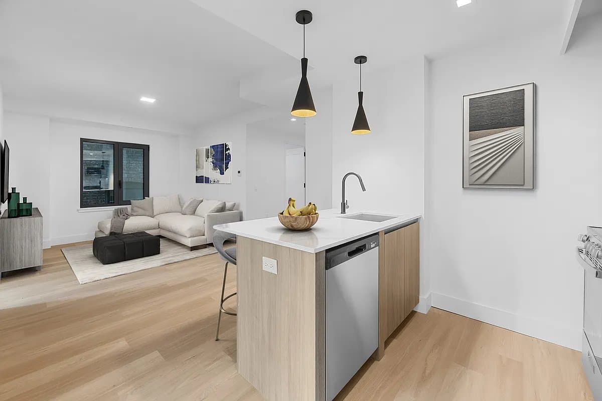 1 bed apartment at 63 Pitt Street, Unit 5E, Lower East Side, photo 4 of 7
