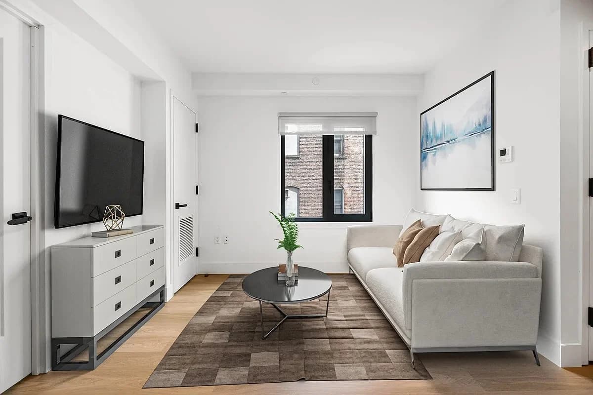 1 bed apartment at 63 Pitt Street, Unit 5E, Lower East Side, photo 1 of 7