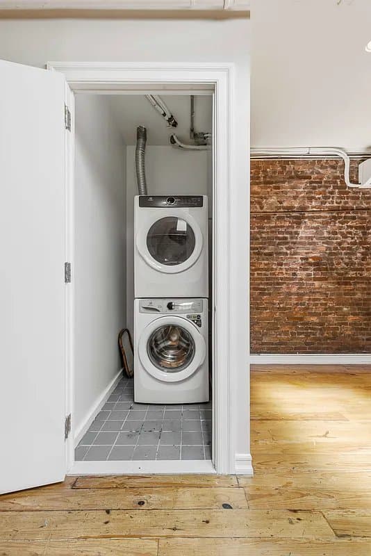 3 bed apartment at 535 Broadway, Unit 5A, SoHo, photo 12 of 12