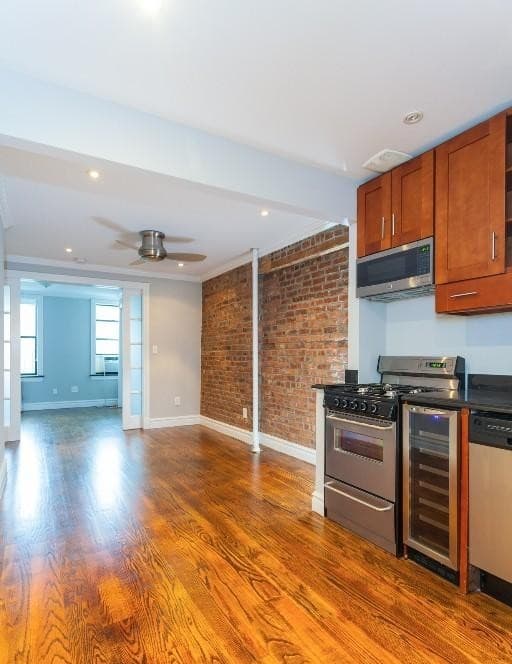 147 Avenue A