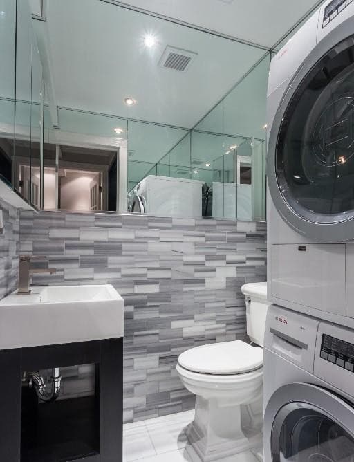 5 bed apartment at 147 Avenue A, Unit 1R, East Village, photo 7 of 8