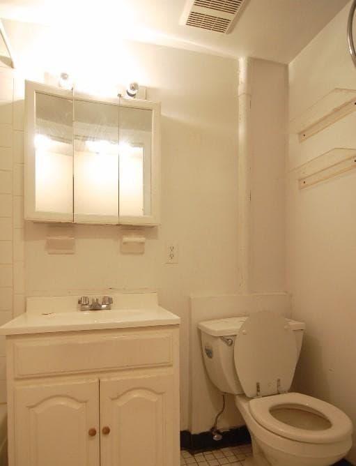 411 East 12th Street, photo 4