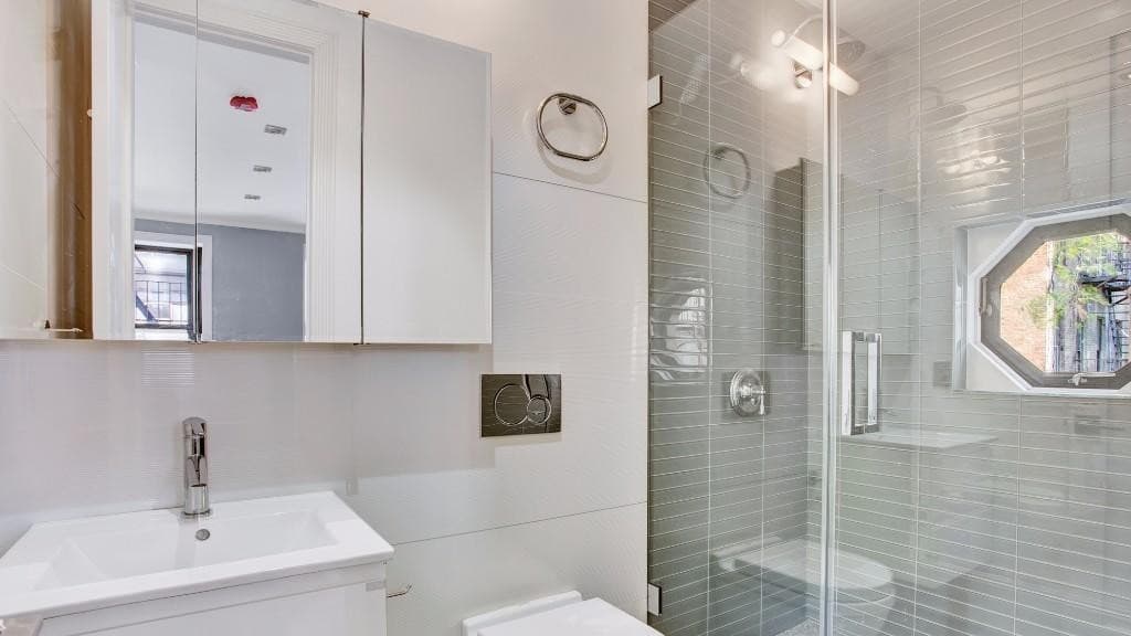 4 bed apartment at 213 East 26th Street, Unit CH, Kips Bay, photo 11 of 18