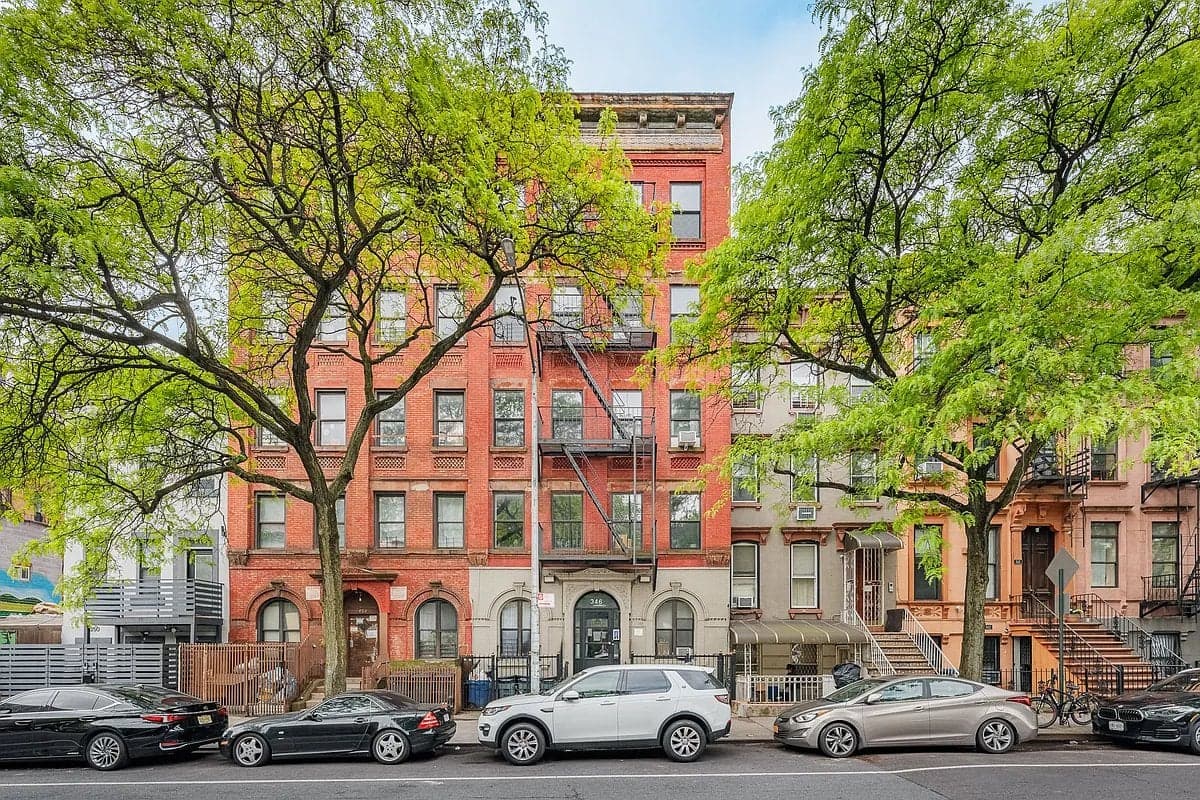 3 bed apartment at 346 East 120th Street, Unit 3B, Harlem, photo 8 of 8
