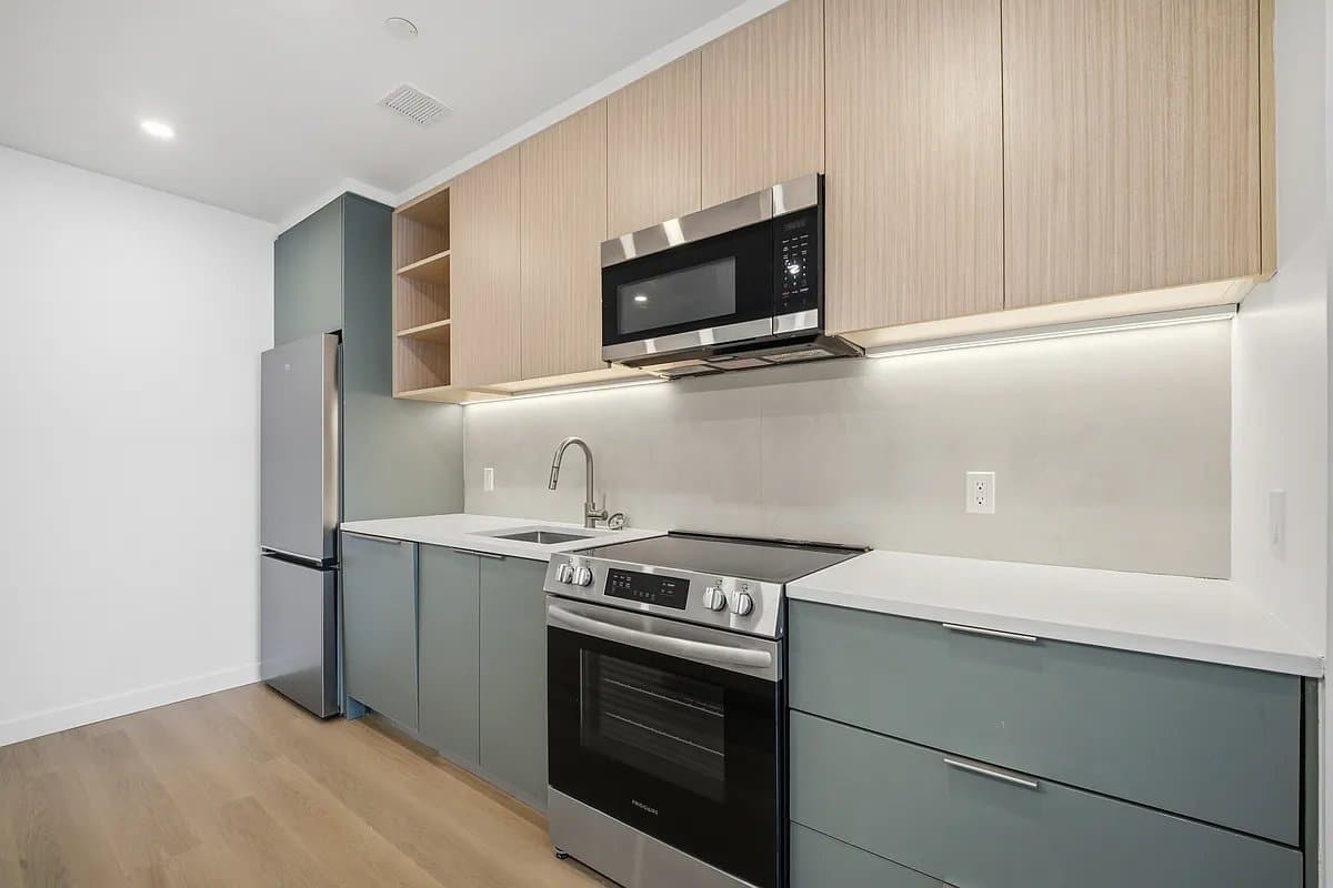 2 bed apartment at 2363 Bedford Avenue, Unit 623A, Flatbush, photo 5 of 7