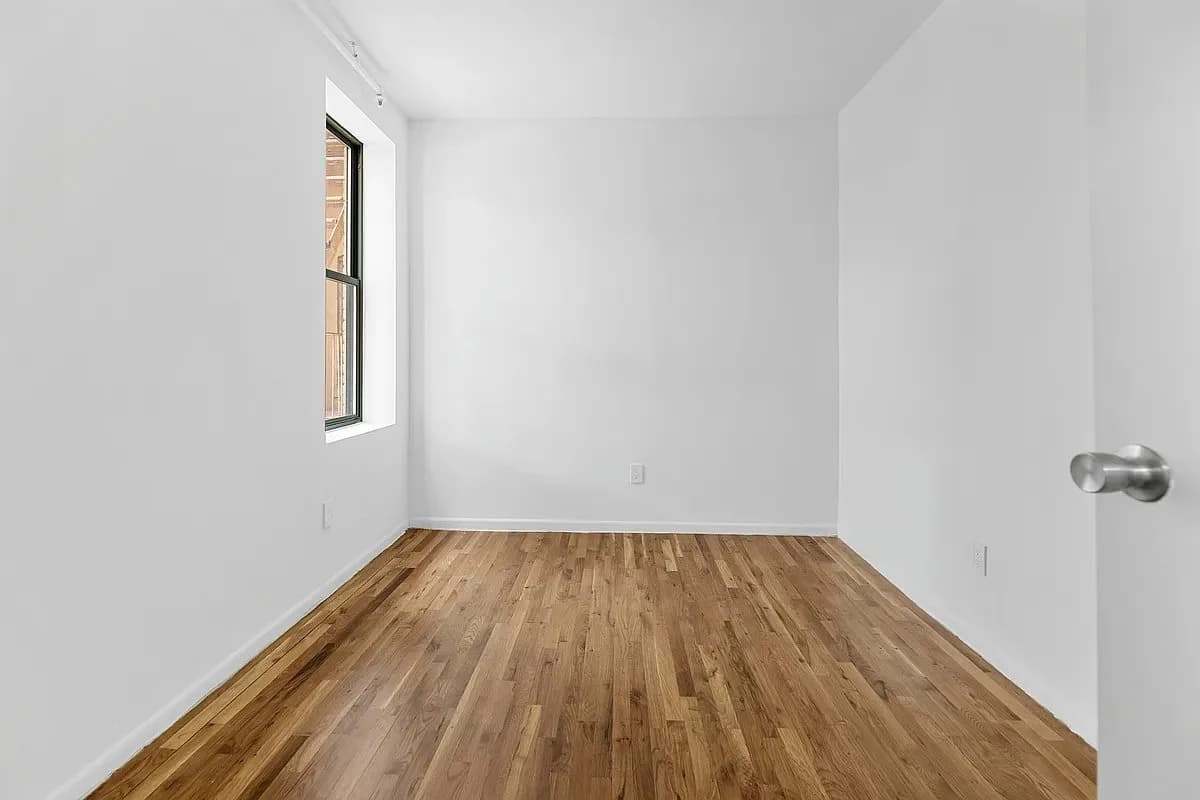 1 bed apartment at 247 West 63rd Street, Unit 1G, Upper West Side, photo 3 of 8