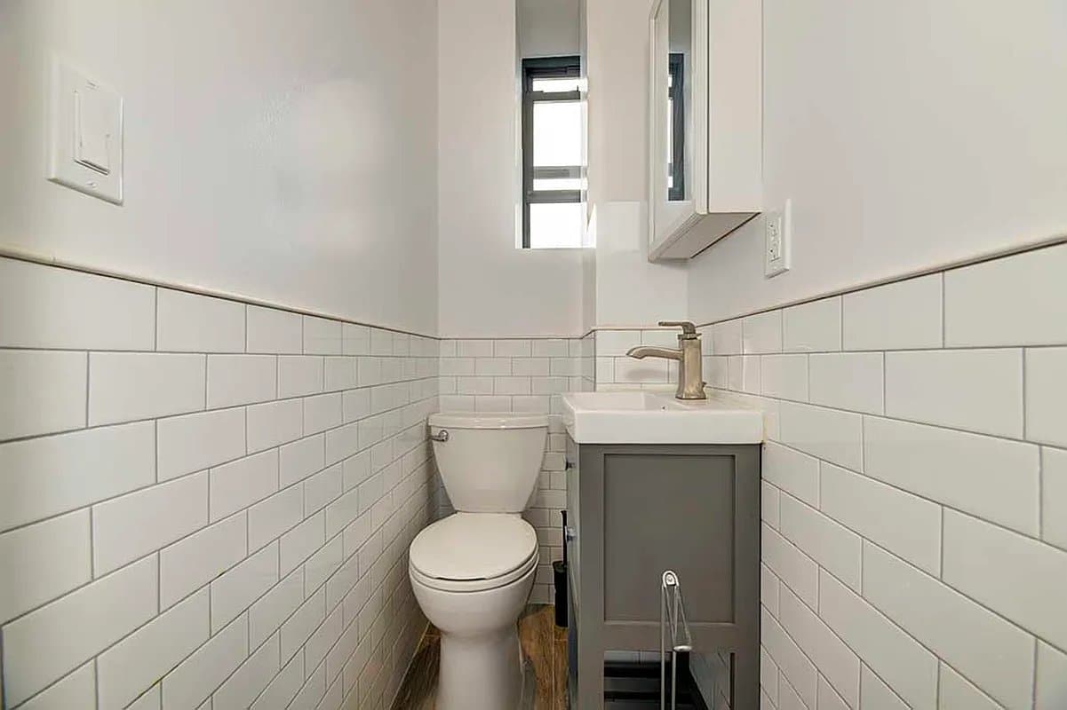 4 bed apartment at 198 Rivington Street, Unit 4B, Lower East Side, photo 8 of 11