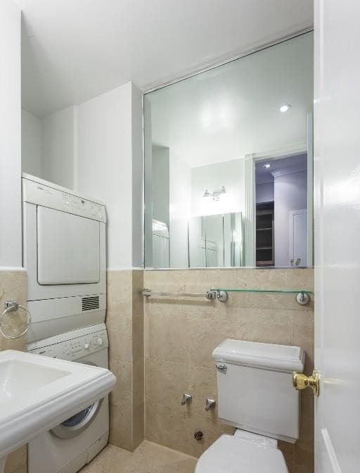 1 bed apartment at 42 Avenue B, Unit 5, East Village, photo 7 of 8