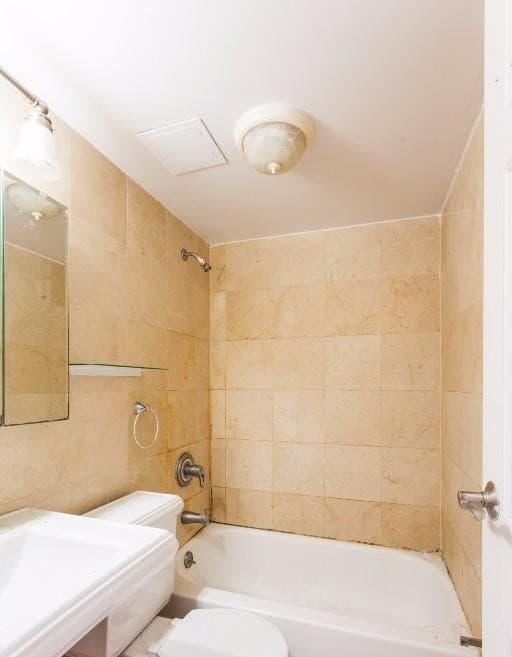 1 bed apartment at 432 East 13th Street, Unit 20, East Village, photo 4 of 5