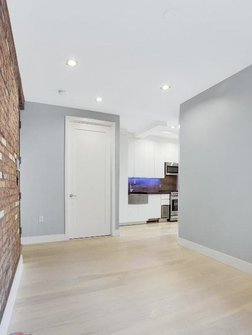 195 Stanton Street, photo 4