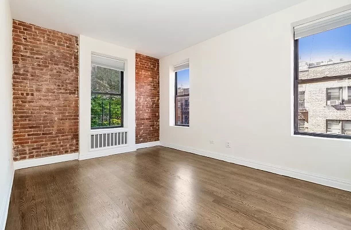 4 bed apartment at 6 West 107th Street, Unit 3D, Upper West Side, photo 2 of 5