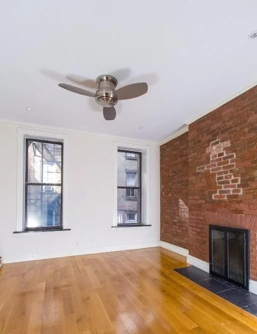 95 Perry Street