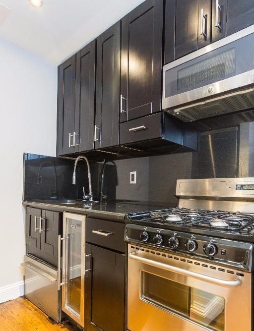 2 bed apartment at 437 W 53rd ST, Unit 2A, Hell's Kitchen, photo 6 of 7