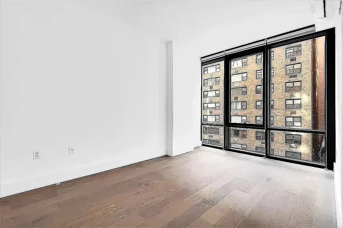 1 bed apartment at 227 Lexington Avenue, Unit 501, Kips Bay, photo 3 of 6