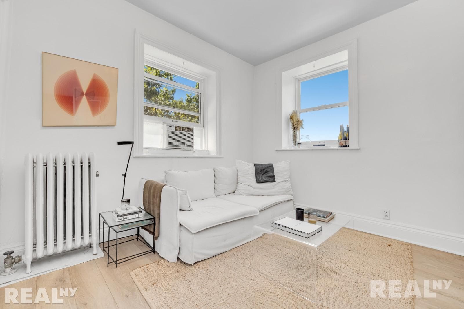 211 Lafayette Avenue