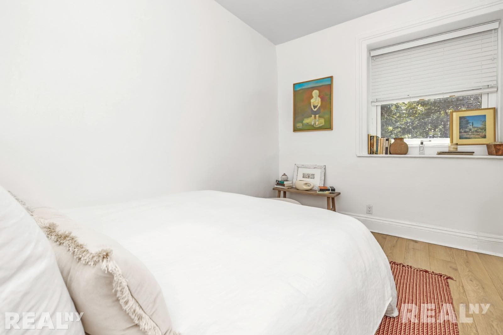 211 Lafayette Avenue, photo 3