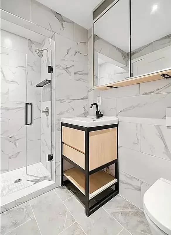Studio apartment at 207 East 4th Street, Unit 3B, East Village, photo 4 of 5