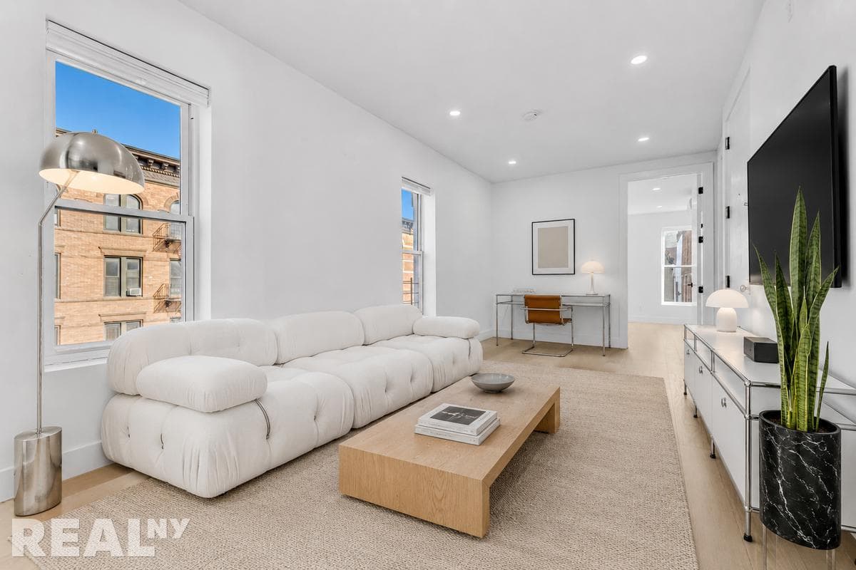 3 bed apartment at 1503 Eighth Avenue, Unit 3L, Park Slope, photo 1 of 8