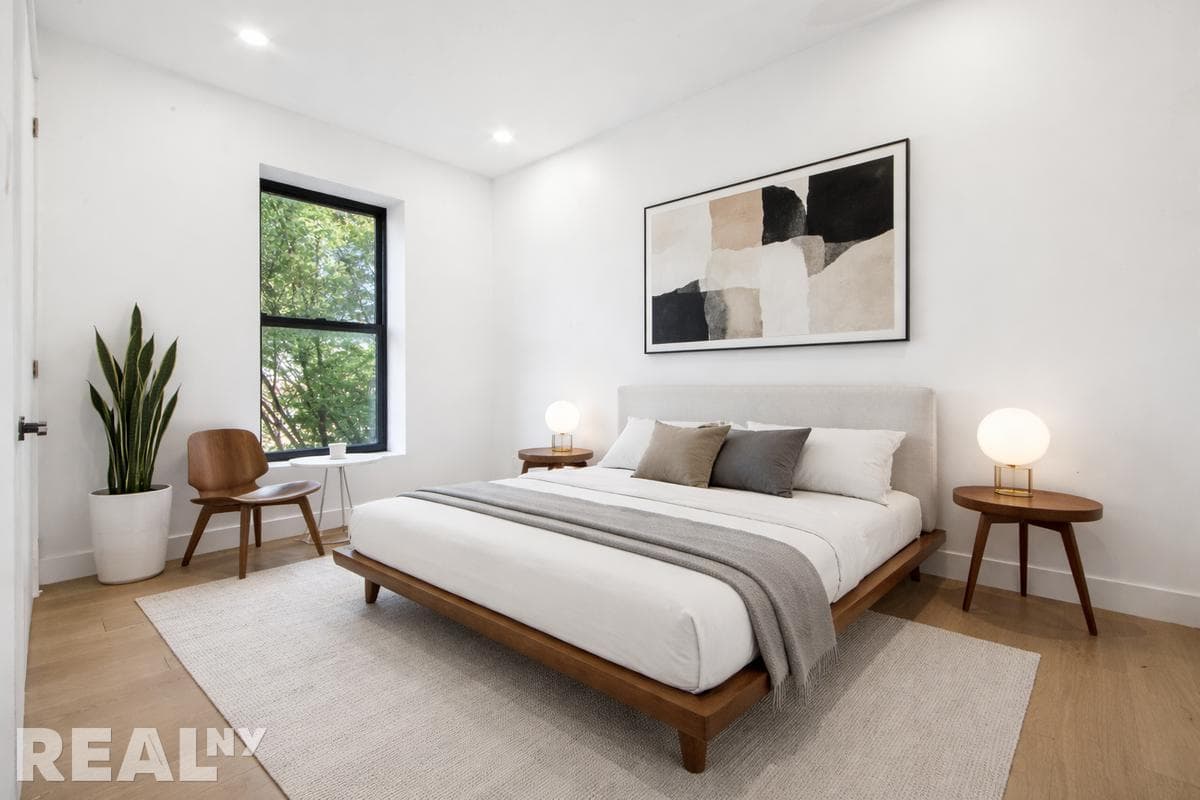 3 bed apartment at 1503 Eighth Avenue, Unit 3L, Park Slope, photo 7 of 8