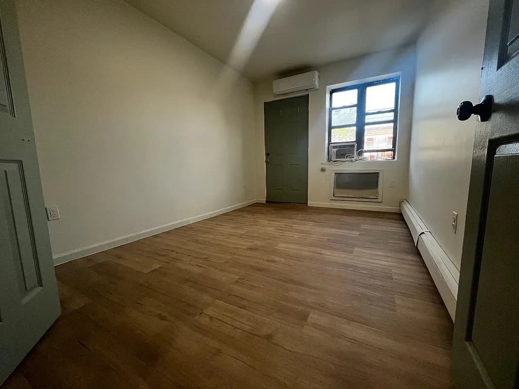 3 bed apartment at 1658 Prospect Place, Unit 1, Crown Heights, photo 3 of 4