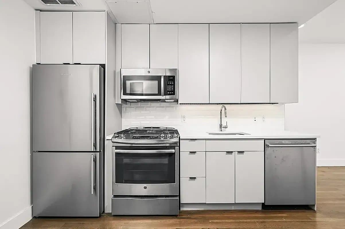 1 bed apartment at 155 Attorney Street, Unit 6D, Lower East Side, photo 4 of 10