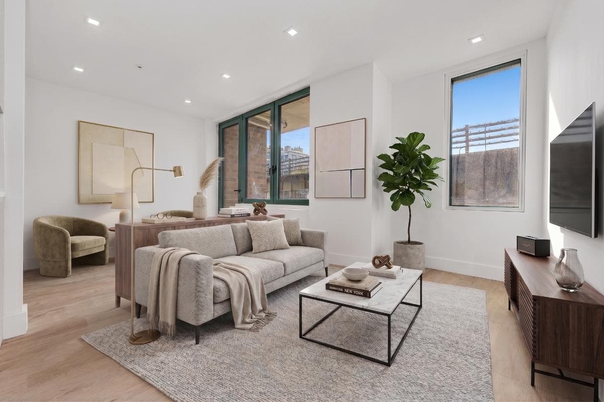 1 bed apartment at 36-45 31st Street, Unit 3H, Long Island City, photo 1 of 11