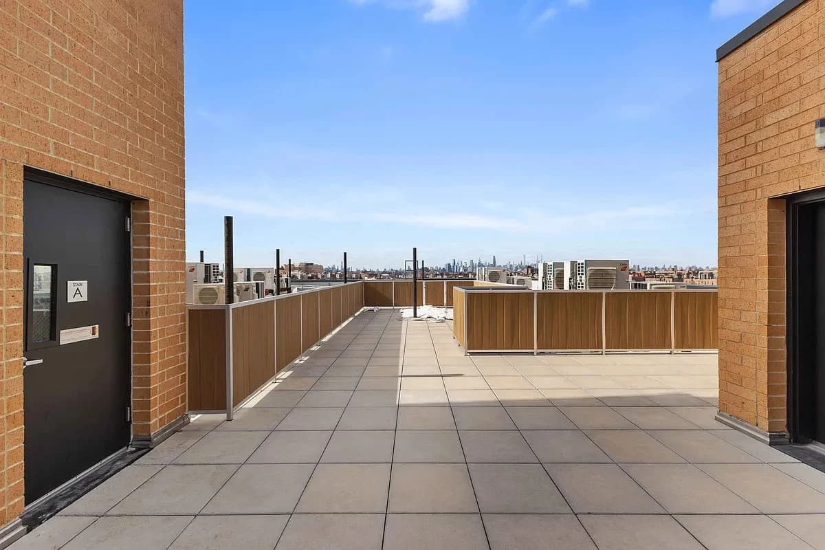 1 bed apartment at 91-09 Roosevelt Avenue, Unit 731, Jackson Heights, photo 7 of 12