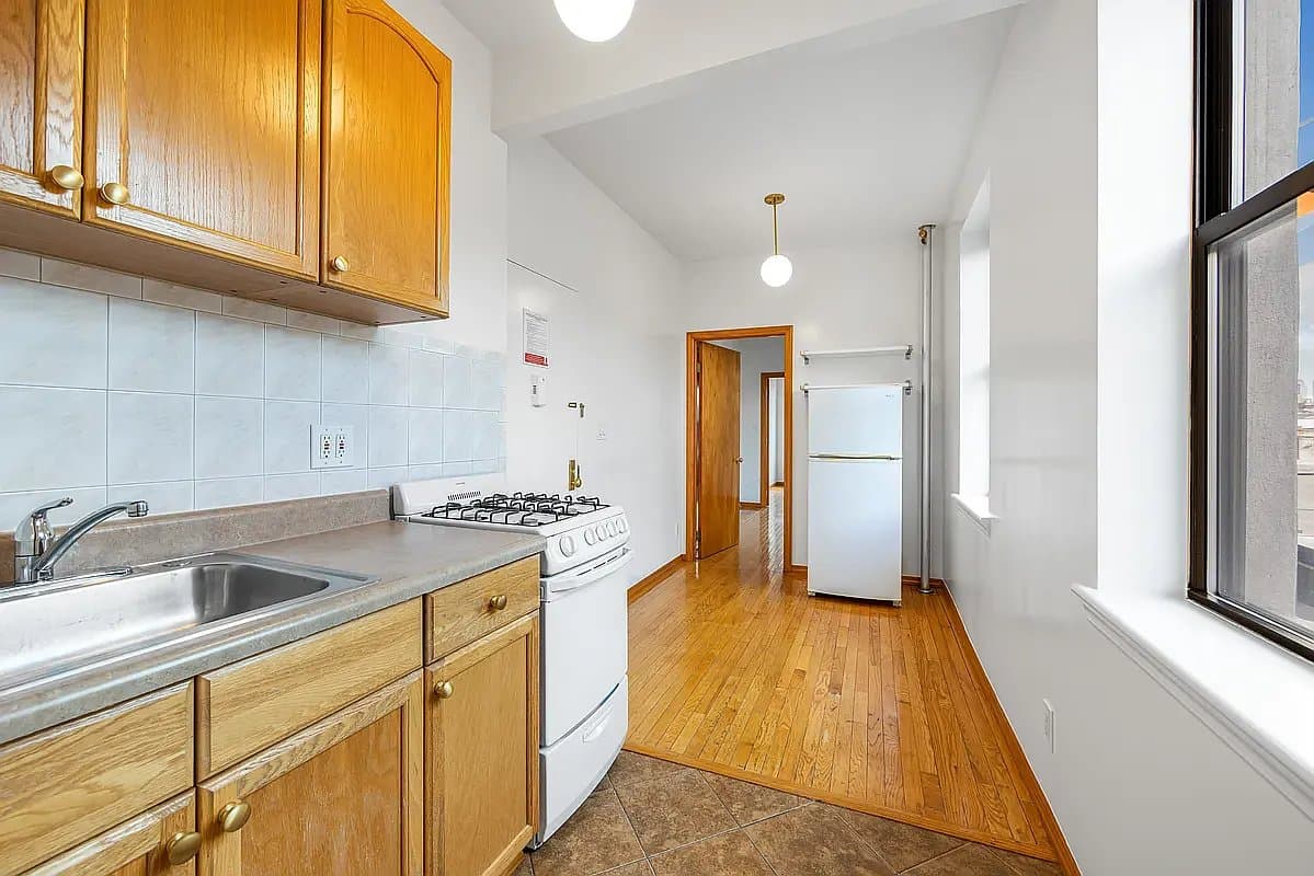 1 bed apartment at 63 East 7th Street, Unit 14, East Village, photo 5 of 6