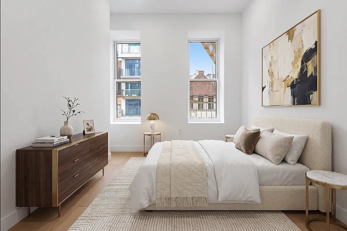 2 bed apartment at 246 East 53rd Street, Unit 2D, Midtown East, photo 3 of 5