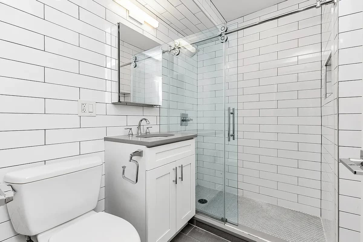1 bed apartment at 99 Suffolk Street, Unit 8A, Lower East Side, photo 5 of 5