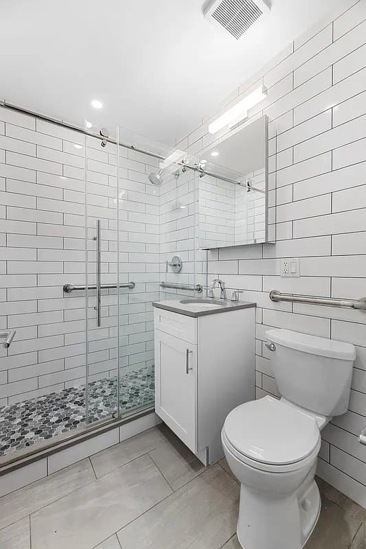 2 bed apartment at 153 East 26th Street, Unit 5B, Kips Bay, photo 6 of 7