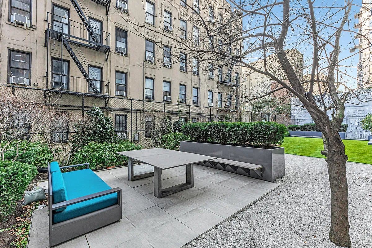 1 bed apartment at 250 East Houston Street, Unit 5G, East Village, photo 7 of 10