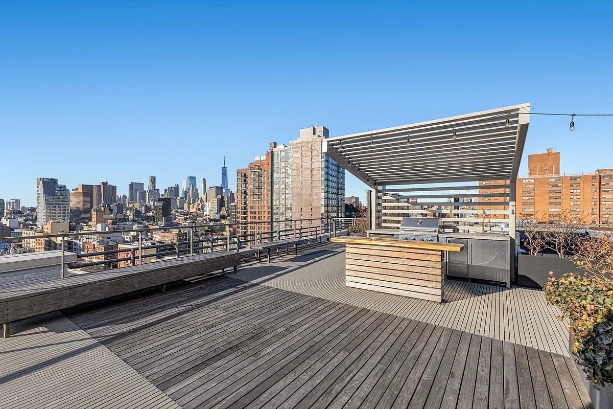 1 bed apartment at 250 East Houston Street, Unit 5G, East Village, photo 9 of 10