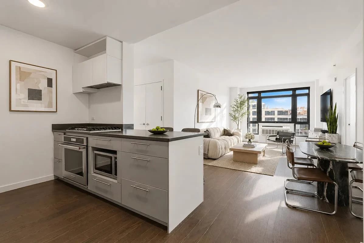 2 bed apartment at 181 Front Street, Unit 9M, Dumbo, photo 1 of 22