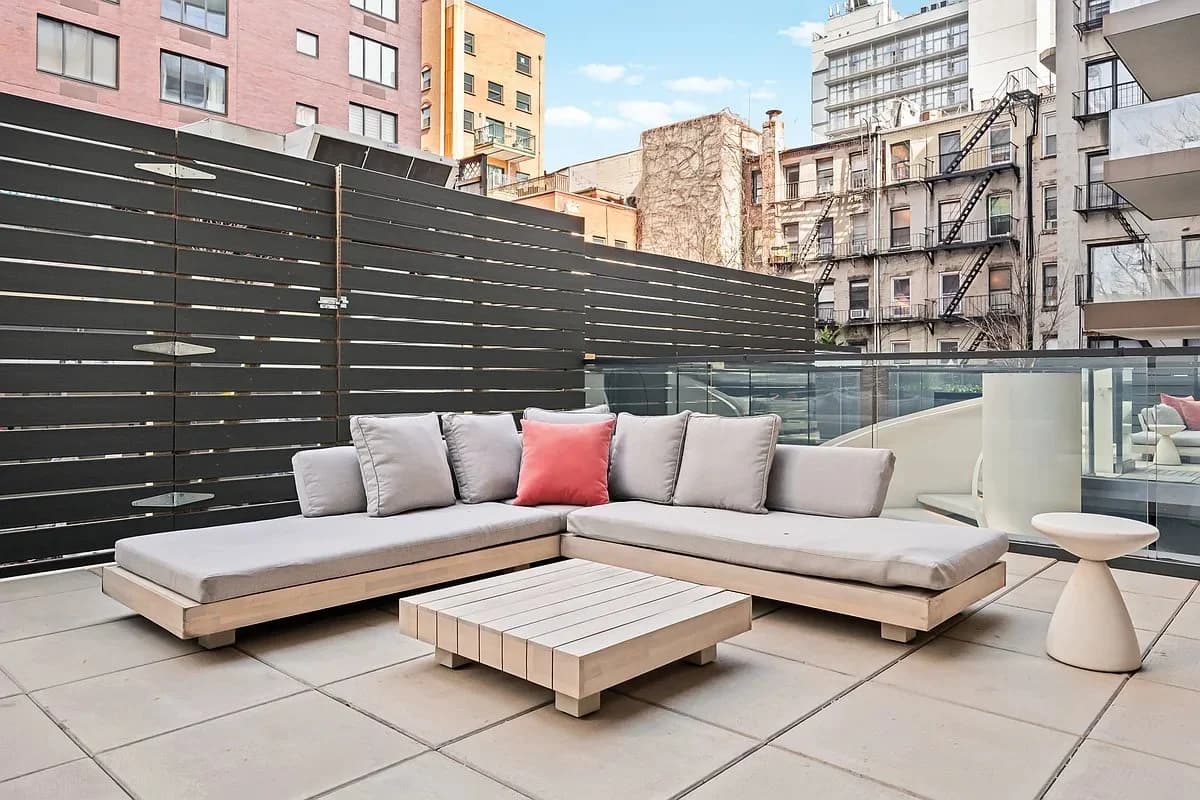 1 bed apartment at 171 Chrystie Street, Unit 15E, Lower East Side, photo 13 of 20