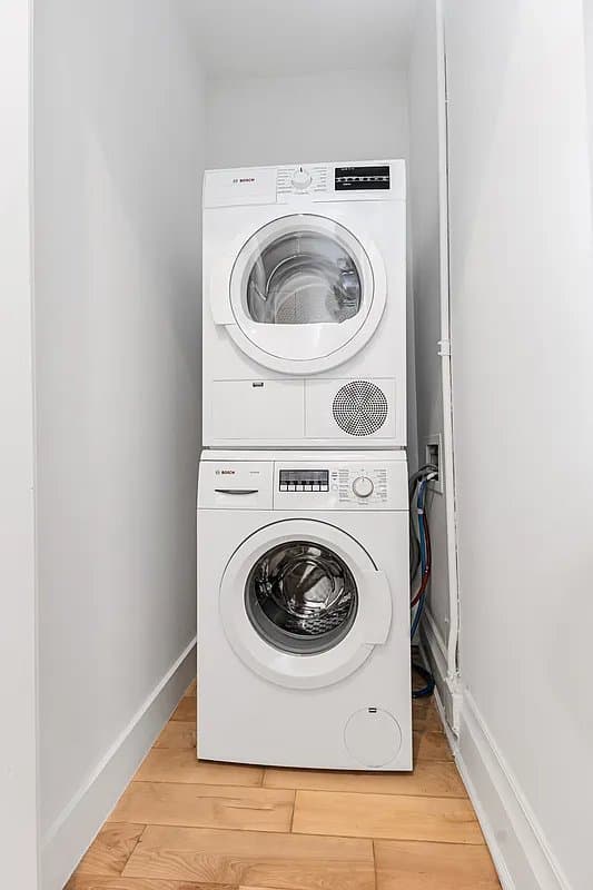 3 bed apartment at 404 West 22nd Street, Unit 1A, Chelsea, photo 10 of 10