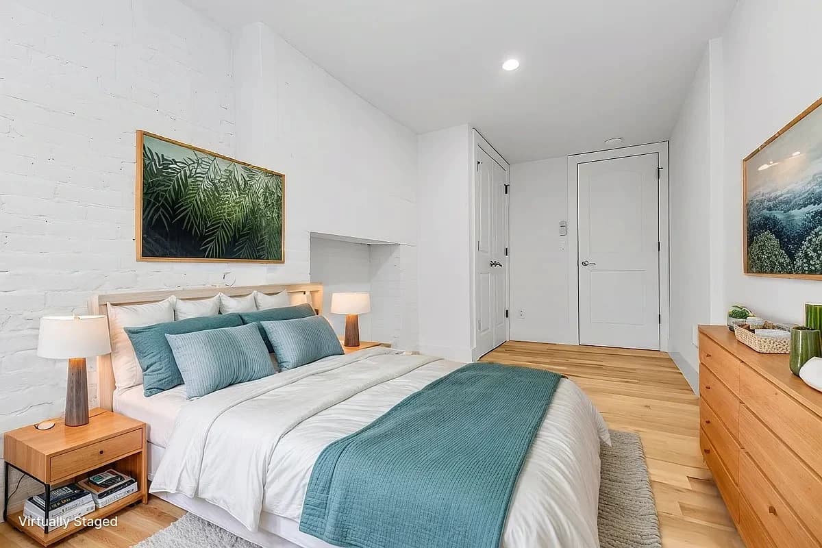 3 bed apartment at 404 West 22nd Street, Unit 1A, Chelsea, photo 3 of 10
