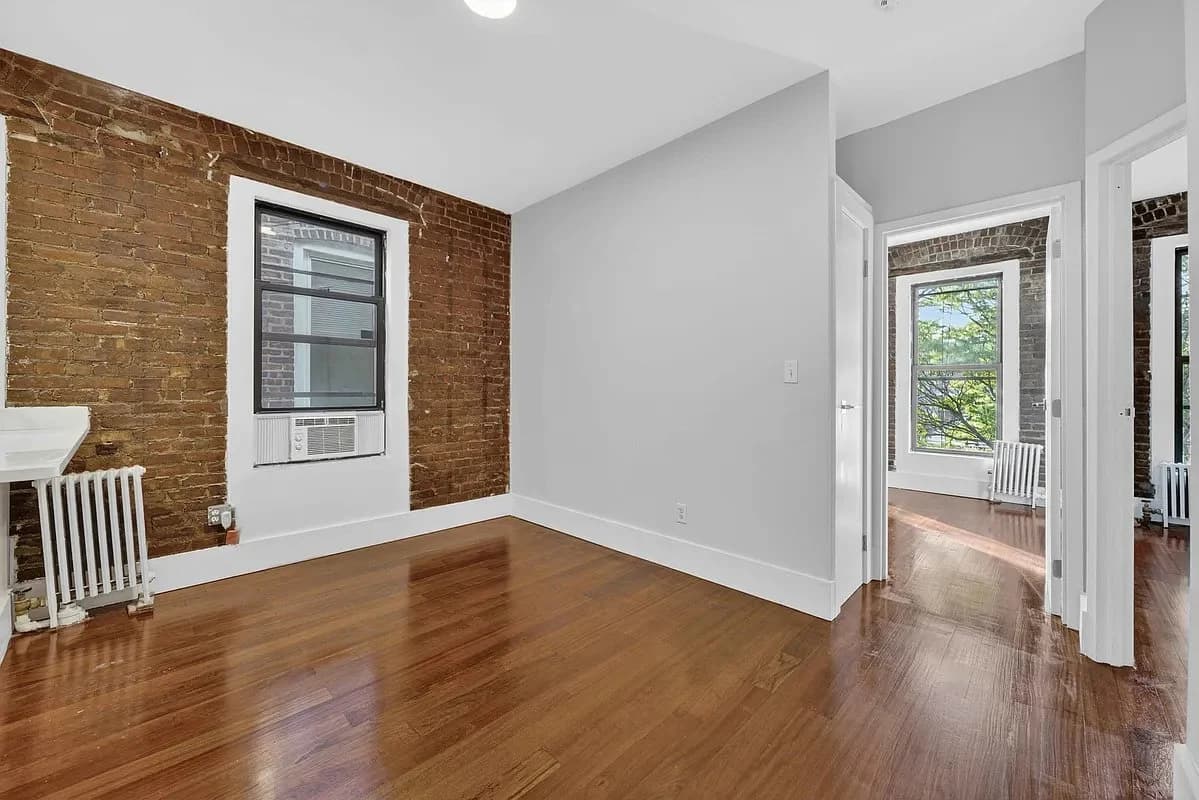 2 bed apartment at 7 Carmine St, Unit 18, West Village, photo 8 of 10
