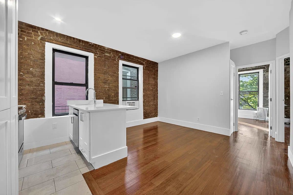 2 bed apartment at 7 Carmine St, Unit 18, West Village, photo 7 of 10