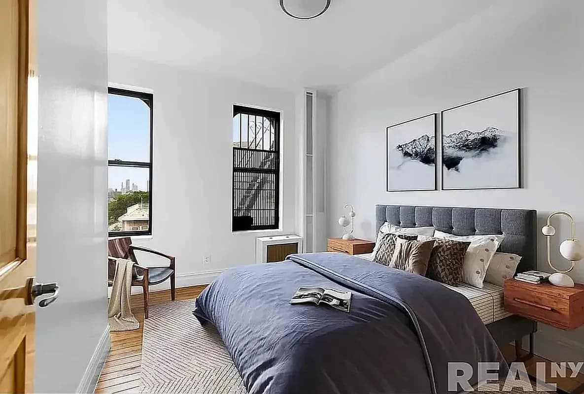 3 bed apartment at 243 Henry Street, Unit 2A, Lower East Side, photo 2 of 7